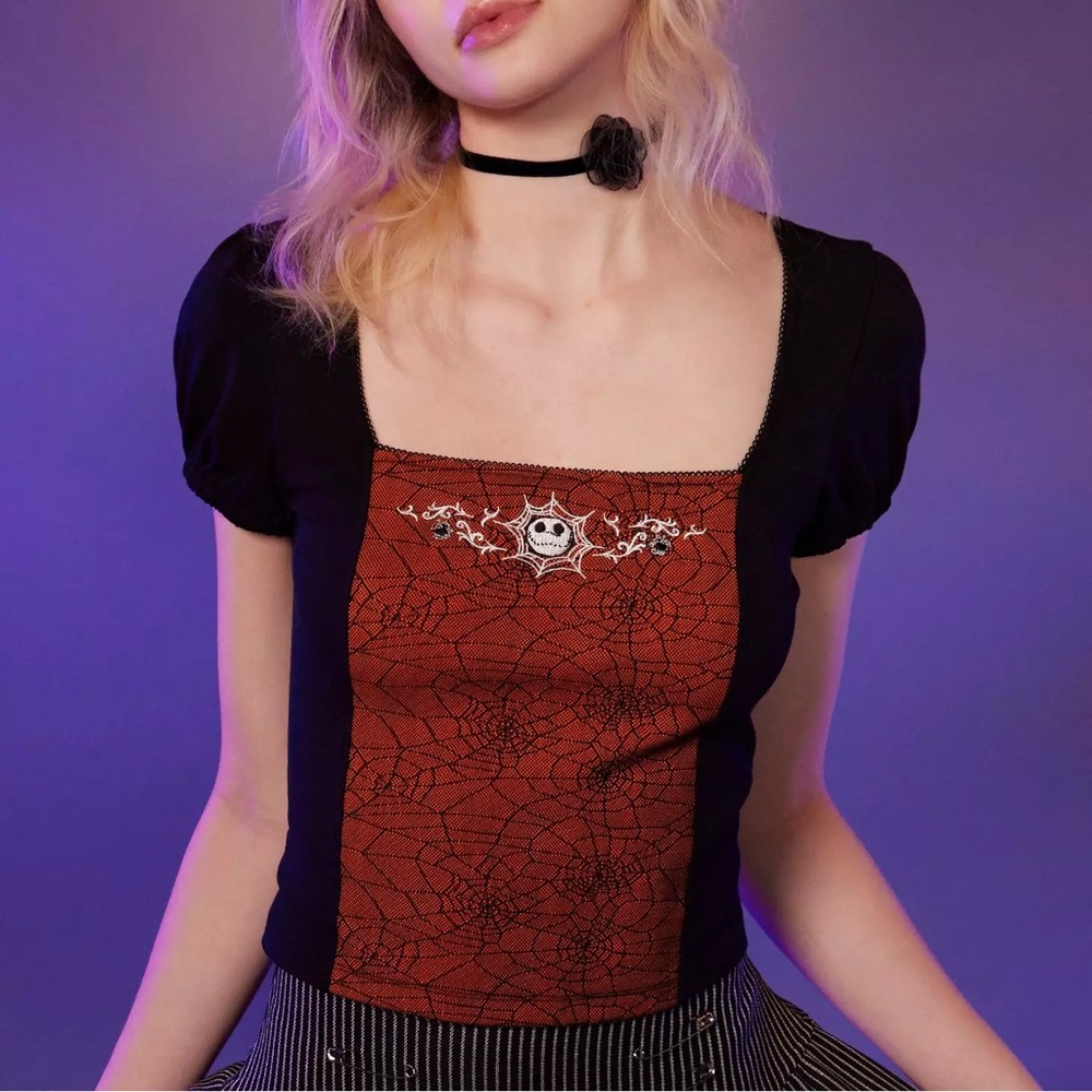 The Nightmare Before Christmas‎ Spiderweb Top Hot Topic Disney